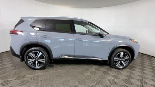 Boulder Gray Pearl 2023 Nissan Rogue SL