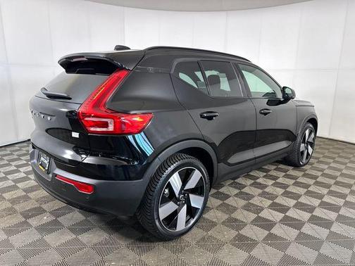 2023 Volvo XC40 Recharge Pure Electric Twin Ultimate