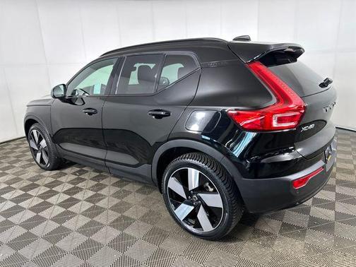 2023 Volvo XC40 Recharge Pure Electric Twin Ultimate