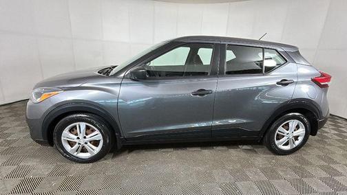 Gun Metallic 2020 Nissan Kicks S