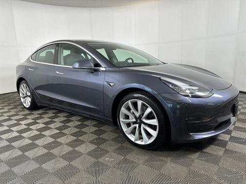 2020 Tesla Model 3 Long Range