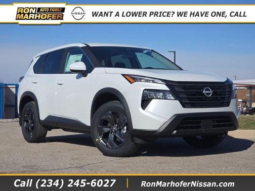 Everest White Pearl Tricoat 2026 Nissan Rogue SV
