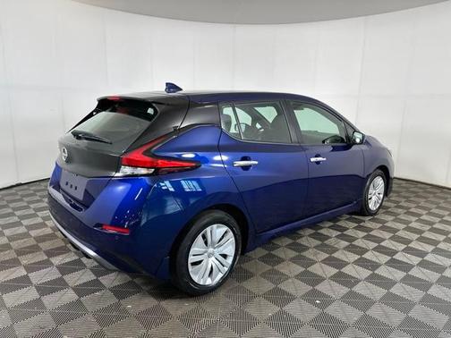 2023 Nissan Leaf S 40 kWh