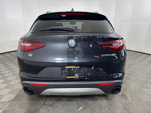 2022 Alfa Romeo Stelvio Ti