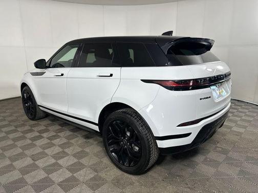 2023 Land Rover Range Rover Evoque R-Dynamic SE