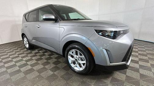 Steel Gray 2024 Kia Soul LX