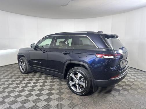 2024 Jeep Grand Cherokee 4xe Base