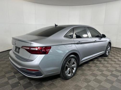 2022 Volkswagen Jetta 1.5T SE