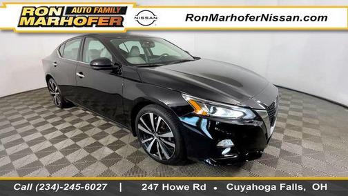 Super Black 2021 Nissan Altima Platinum Intelligent AWD