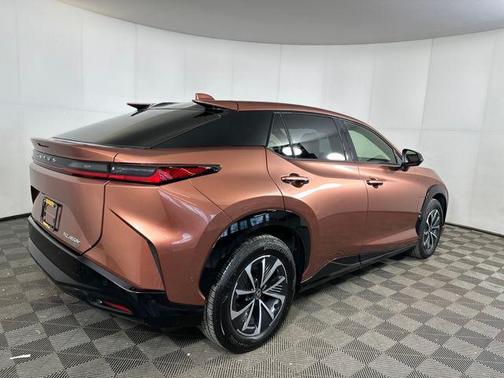 2025 Lexus RZ 450e Premium