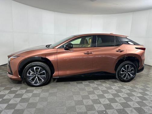 2025 Lexus RZ 450e Premium