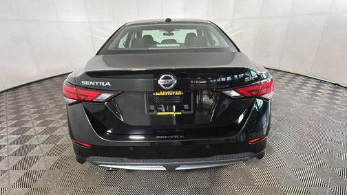 Super Black 2023 Nissan Sentra SR