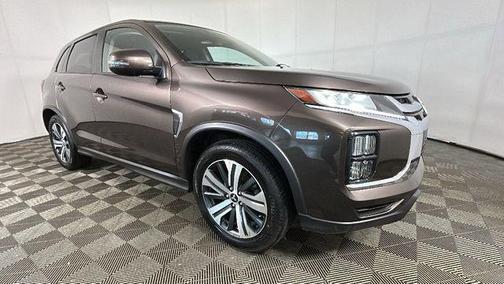 Oak Brown Metallic 2024 Mitsubishi Outlander Sport SE