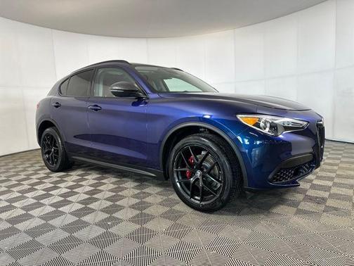 2020 Alfa Romeo Stelvio Base