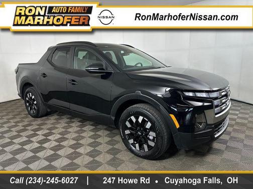 Phantom Black 2025 Hyundai SANTA CRUZ SEL Activity