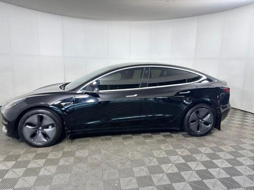 2019 Tesla Model 3 Performance