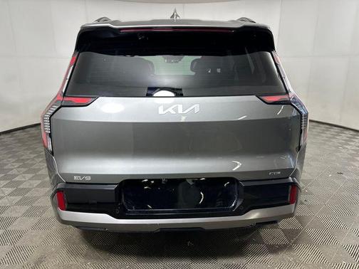 2024 Kia EV9 GT-Line