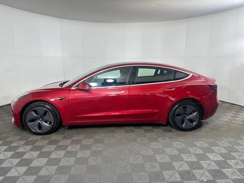 2020 Tesla Model 3 Standard Range