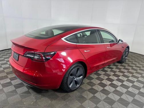 2020 Tesla Model 3 Standard Range