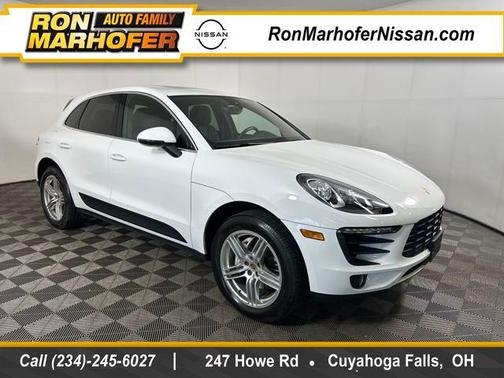 2017 Porsche Macan Base