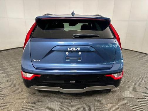 Mineral Blue 2023 Kia Niro EV Wind
