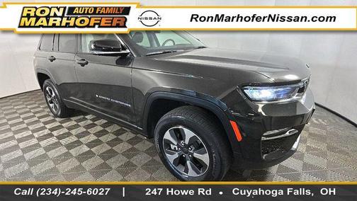 Rocky Mountain Pearlcoat 2023 Jeep Grand Cherokee 4xe Base