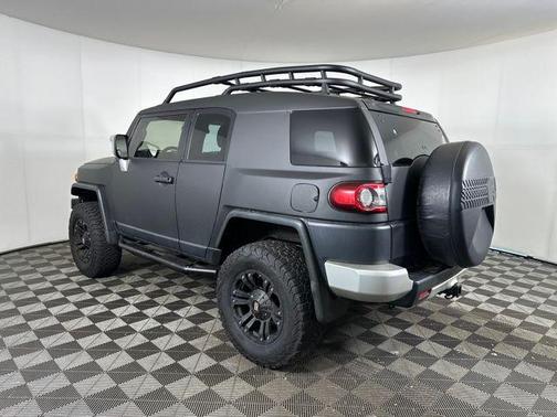 2014 Toyota FJ Cruiser Base