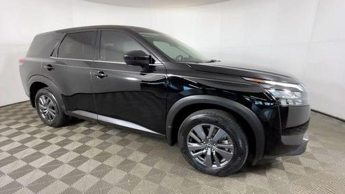 Super Black 2024 Nissan Pathfinder S 4WD