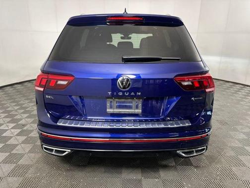 2024 Volkswagen Tiguan 2.0T SEL R-Line 4MOTION