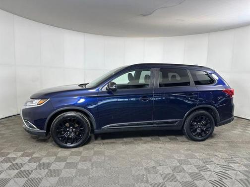 2018 Mitsubishi Outlander LE