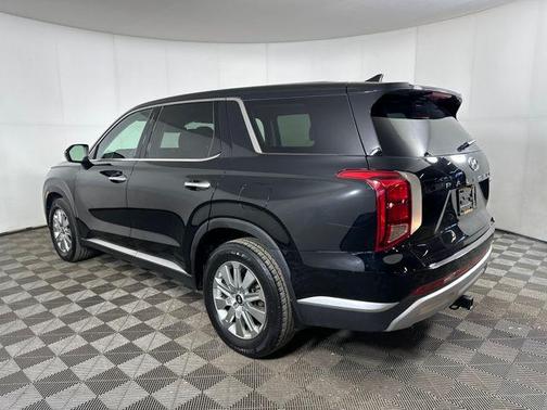 2023 Hyundai PALISADE SE