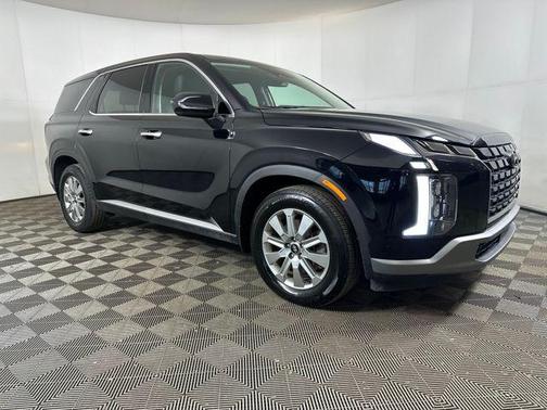 2023 Hyundai PALISADE SE