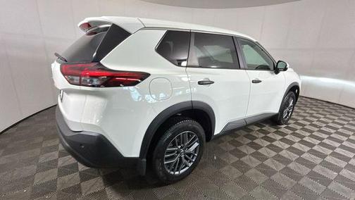 Glacier White 2021 Nissan Rogue S