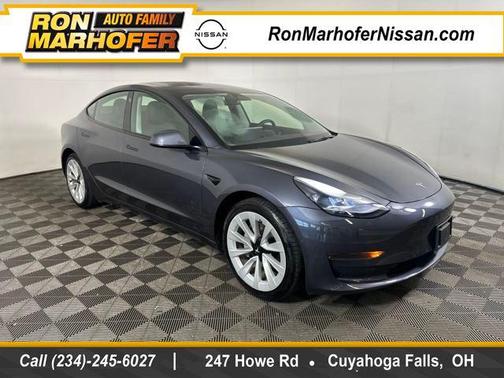 2022 Tesla Model 3 Standard Range