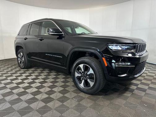 2022 Jeep Grand Cherokee 4xe Base