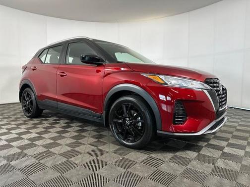 2022 Nissan Kicks SV