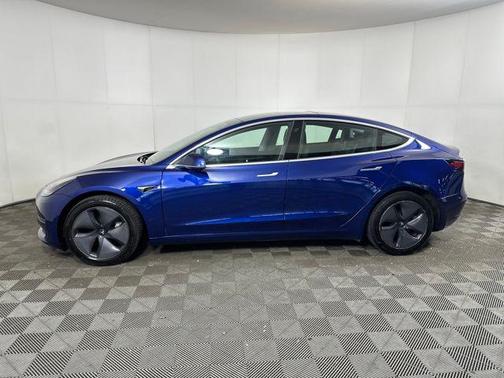 2020 Tesla Model 3 Standard Range Plus