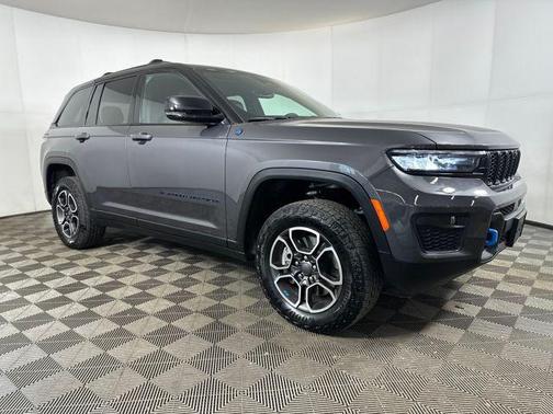 Baltic Gray Metallic Clearcoat 2022 Jeep Grand Cherokee 4xe Trailhawk