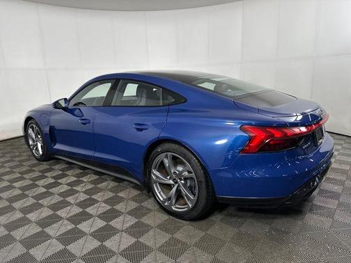 Ascari Blue Metallic 2024 Audi e-tron GT Prestige quattro