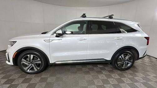 Snow White Pearl 2023 Kia Sorento Plug-In Hybrid SX Prestige