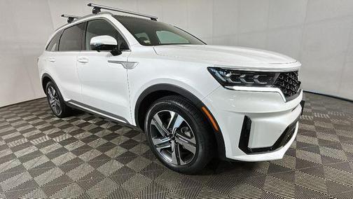 Snow White Pearl 2023 Kia Sorento Plug-In Hybrid SX Prestige