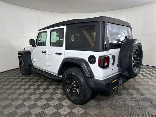 Bright White Clearcoat 2020 Jeep Wrangler Unlimited Sport