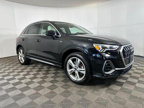 2022 Audi Q3 45 S line Premium Plus