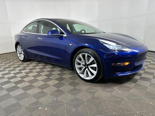 2019 Tesla Model 3 Standard Range Plus
