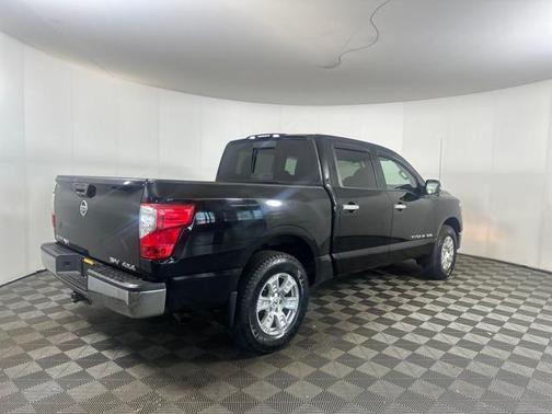 2018 Nissan Titan SV