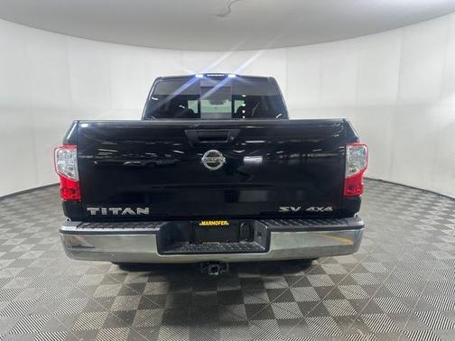 2018 Nissan Titan SV