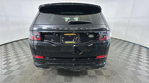 Santorini Black Metallic 2023 Land Rover Discovery Sport SE R-Dynamic