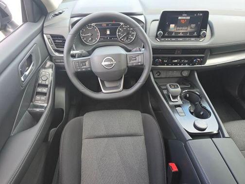 Super Black 2026 Nissan Rogue SV