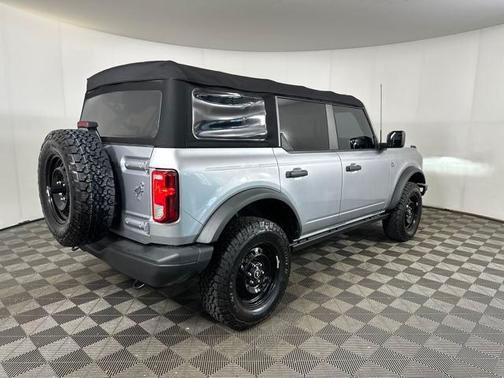 2021 Ford Bronco Black Diamond