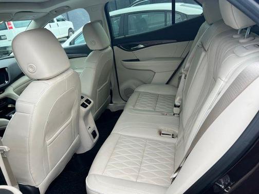 2022 Buick Envision FWD Avenir